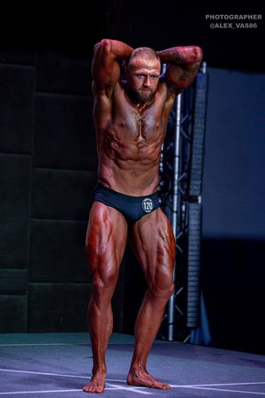 CLASSIC PHYSIQUE +178